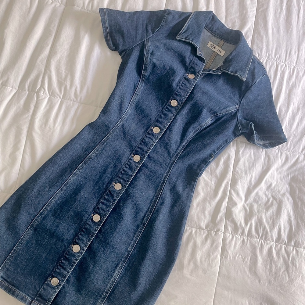 ZARA DENIM BUTTON UP DRESS
